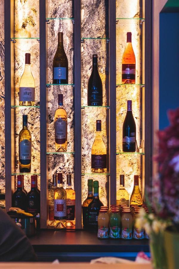 Hotel Domnitei Călimăneşti Eksteriør billede
