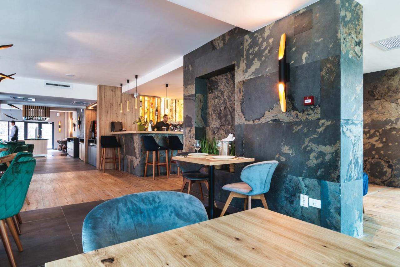 Hotel Domnitei Călimăneşti Eksteriør billede