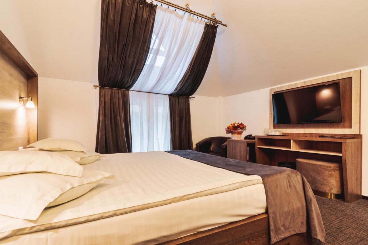 Hotel Domnitei Călimăneşti Eksteriør billede