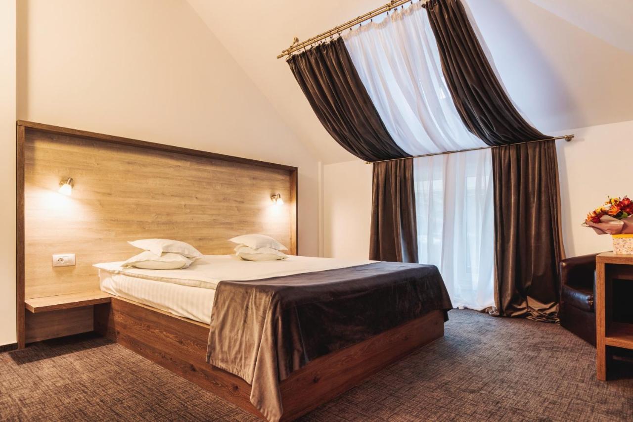 Hotel Domnitei Călimăneşti Eksteriør billede