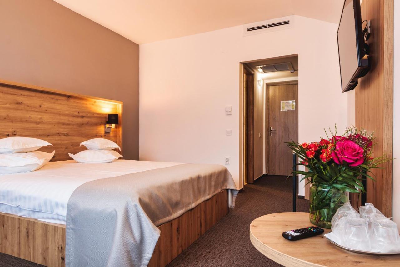 Hotel Domnitei Călimăneşti Eksteriør billede
